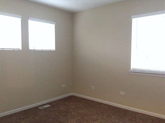 Building Photo - 16458 Coventry Ln