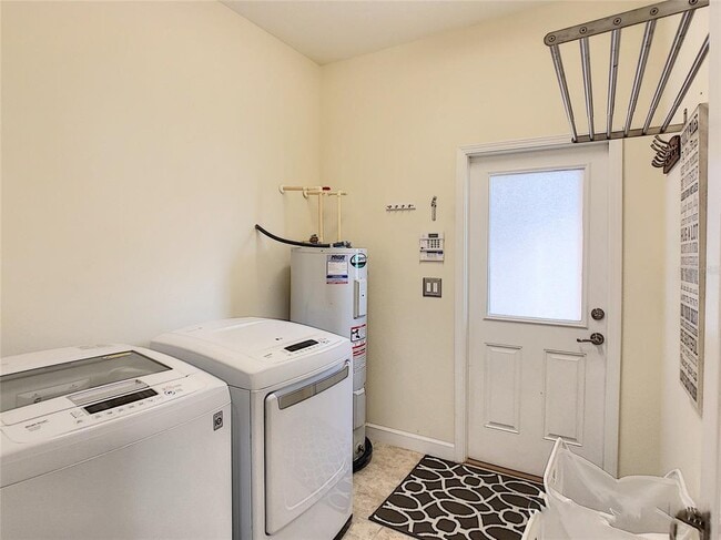 Building Photo - 9126 Savannah Grove Ln