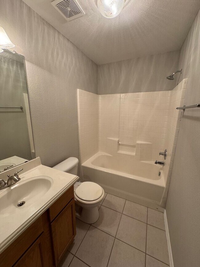 Building Photo - 100-102 Prosperity Trail