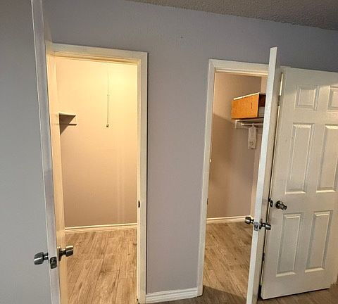 Building Photo - Well-maintained one story home