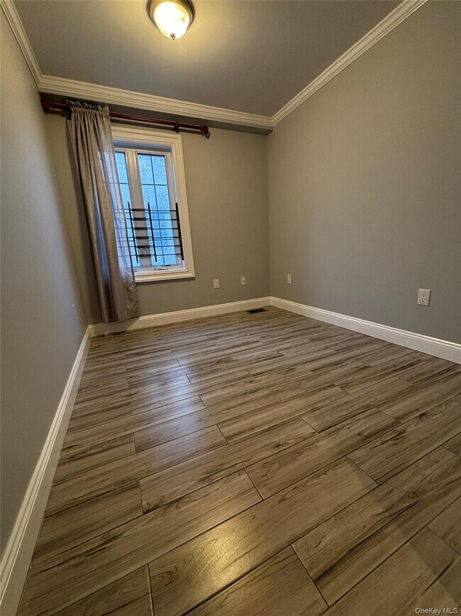 Building Photo - 119-47 Merrill St