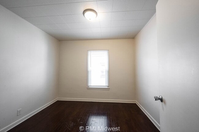 Building Photo - Charming 2-Bedroom Duplex in Indianapolis - Perfect Rental Opportunity!