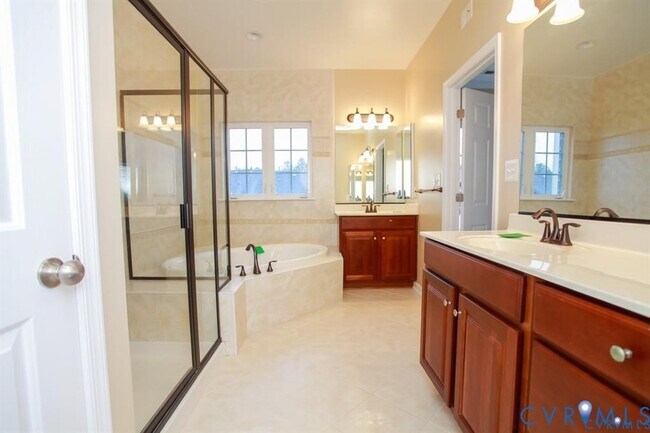 Building Photo - 2910 Murano Way