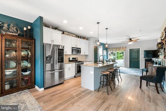 Building Photo - 26 High St