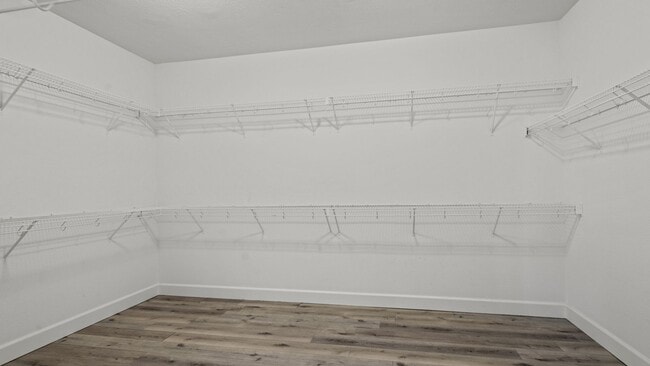 Building Photo - Beautiful two-story in Paradise Crest!