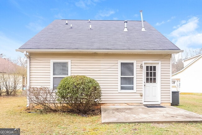 Building Photo - 705 Addy Cove
