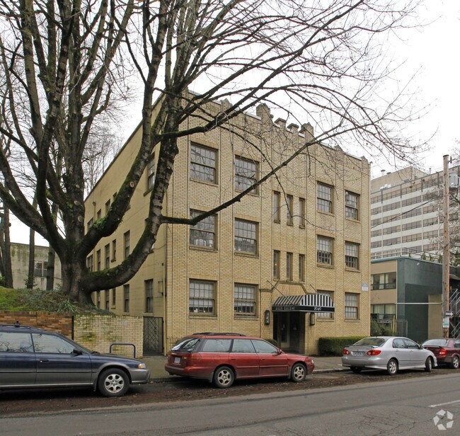 Building Photo - Park Regent