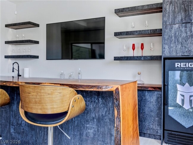 Building Photo - 4222 Bronze Ridge St