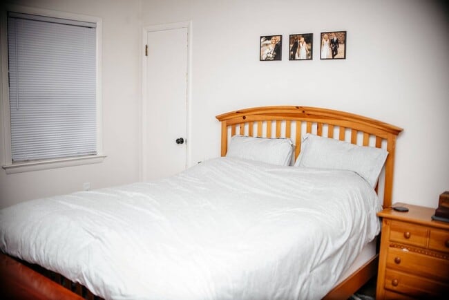 Building Photo - 130 N Grant St