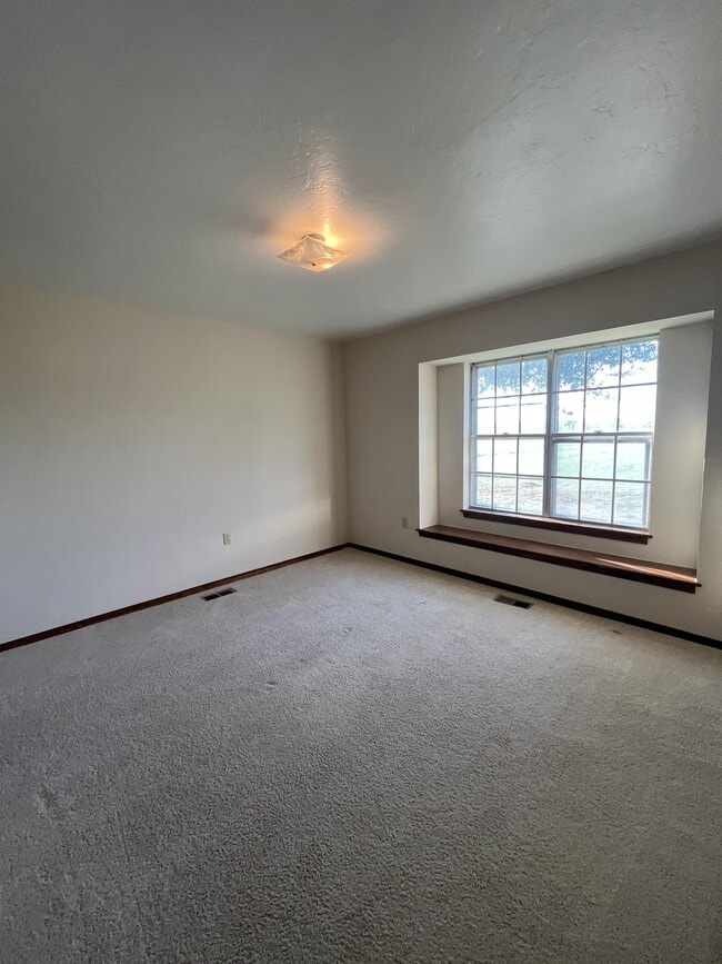 Building Photo - 5794 CR 1640