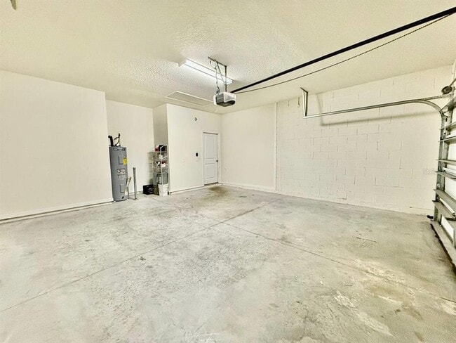 Building Photo - 31591 Tansy Bnd