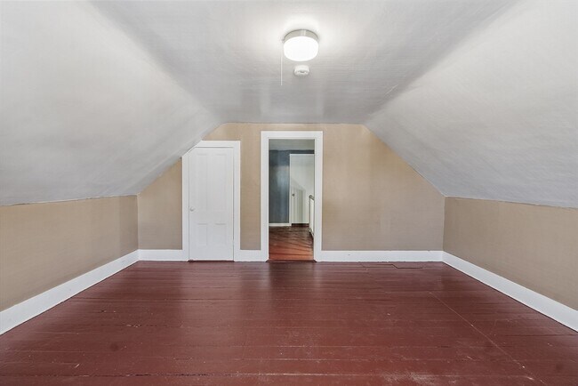 Building Photo - 159 North St