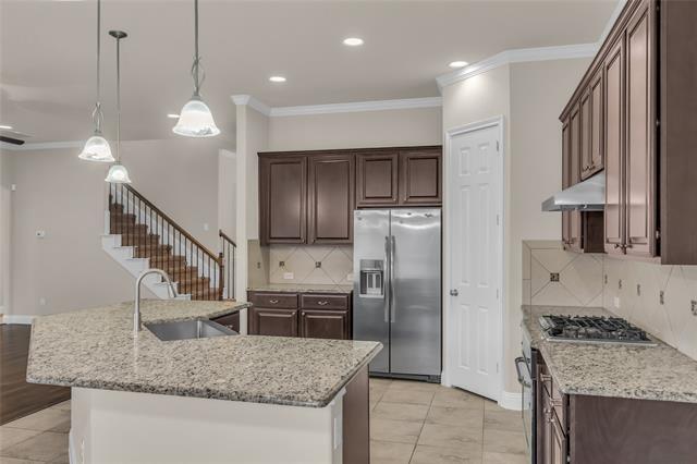 Building Photo - 6801 Cambridge Dr