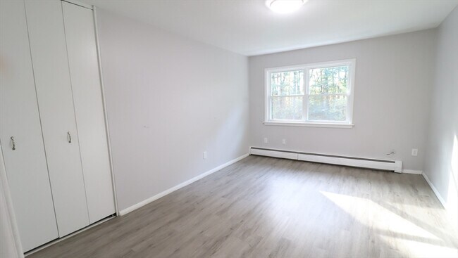 Building Photo - 139 Litchfield Pines Dr