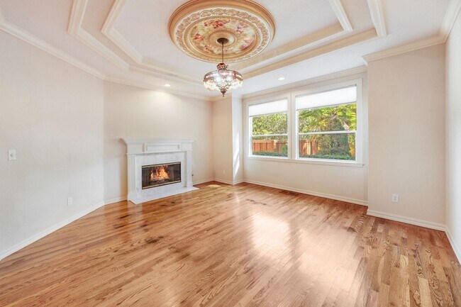 Building Photo - Luxury Custom Home in Folsom with Pool, 3-Car Garage & 4,300+ Sq Ft!