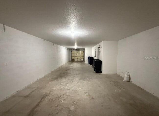 Building Photo - 8911 White Sage Loop