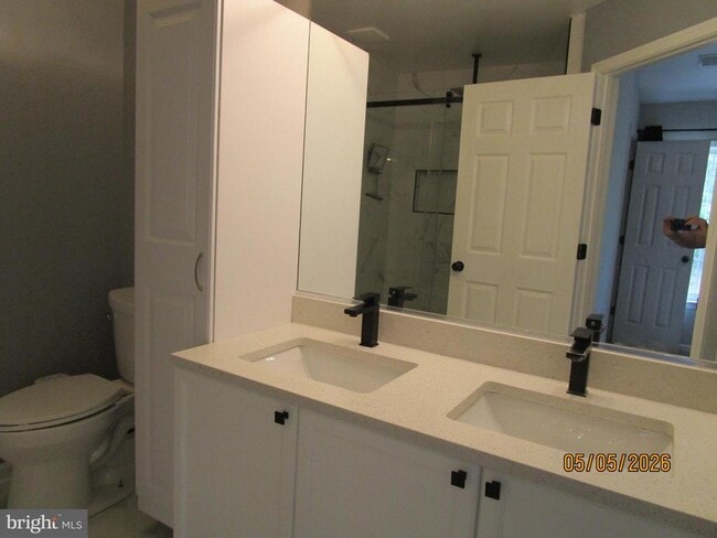 Building Photo - 506 Hupps Hill Ct