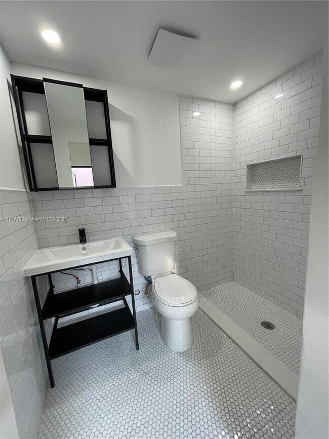 Building Photo - 52 NW 68th St