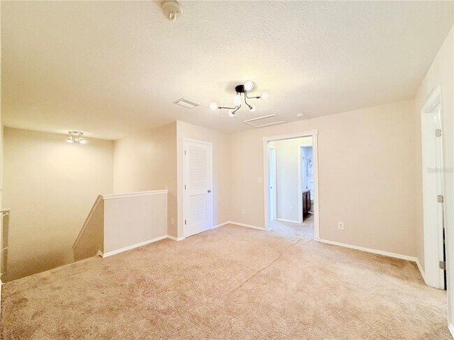 Building Photo - 30750 Temple Stand Ave