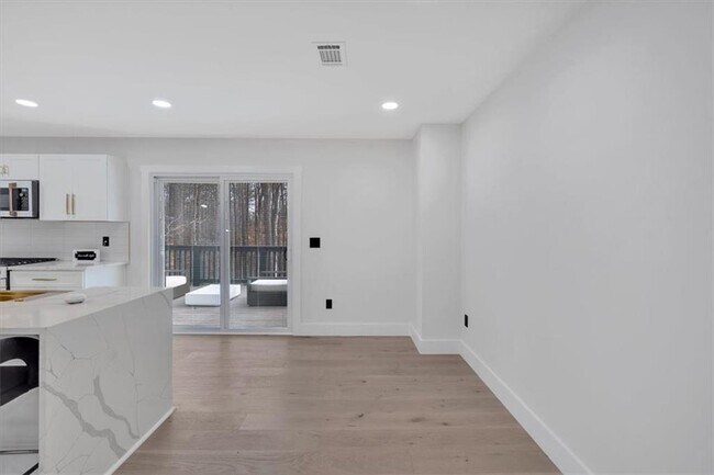 Building Photo - 5070 Alabama Rd