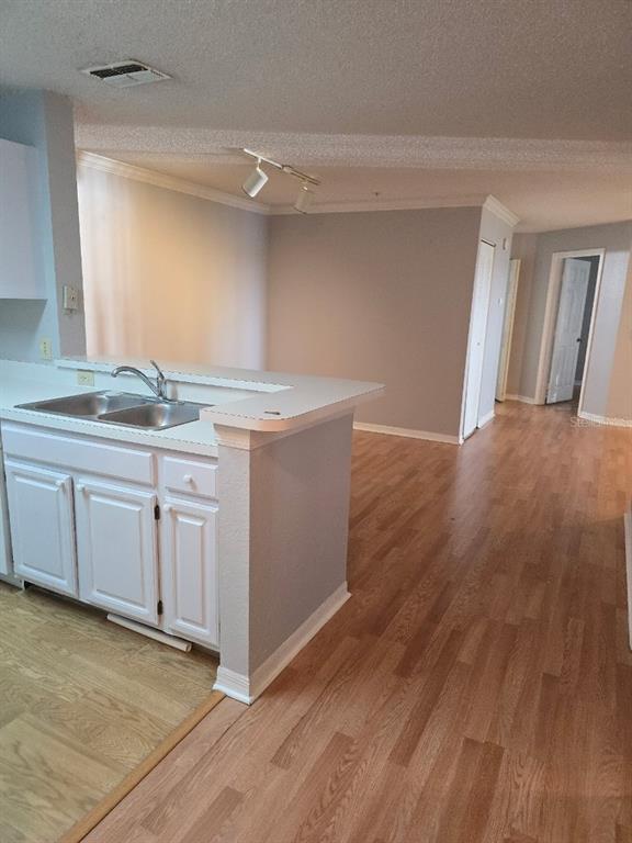 Building Photo - 4240 Summer Landing Dr