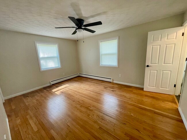 Building Photo - 15 Proulx St