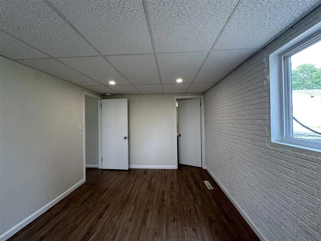 Building Photo - 3006 Stanford Ave