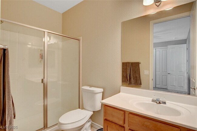 Building Photo - 44 Delighted Ave