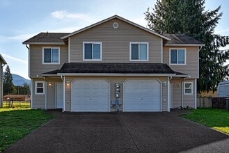Building Photo - 0551