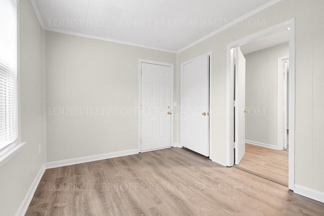 Building Photo - 3605 Parthenia Ave