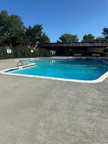 Building Photo - 111 Northaven Ln