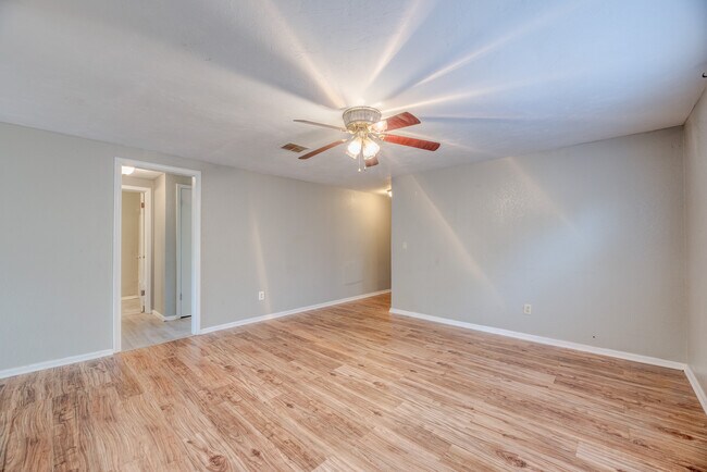 Building Photo - 12500 SW 2nd St