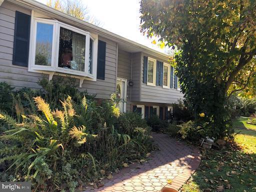 Building Photo - 9325 Talisman Dr