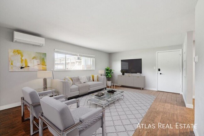 Building Photo - 1705 30th St