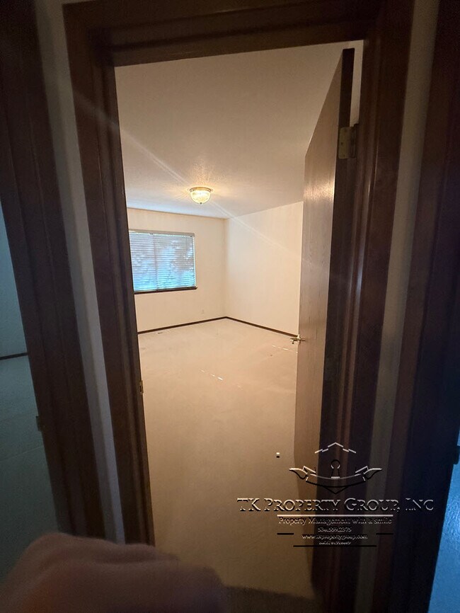 Building Photo - 17574 Patricia Way