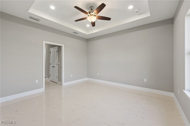 Building Photo - 524 Kingsbury Ln