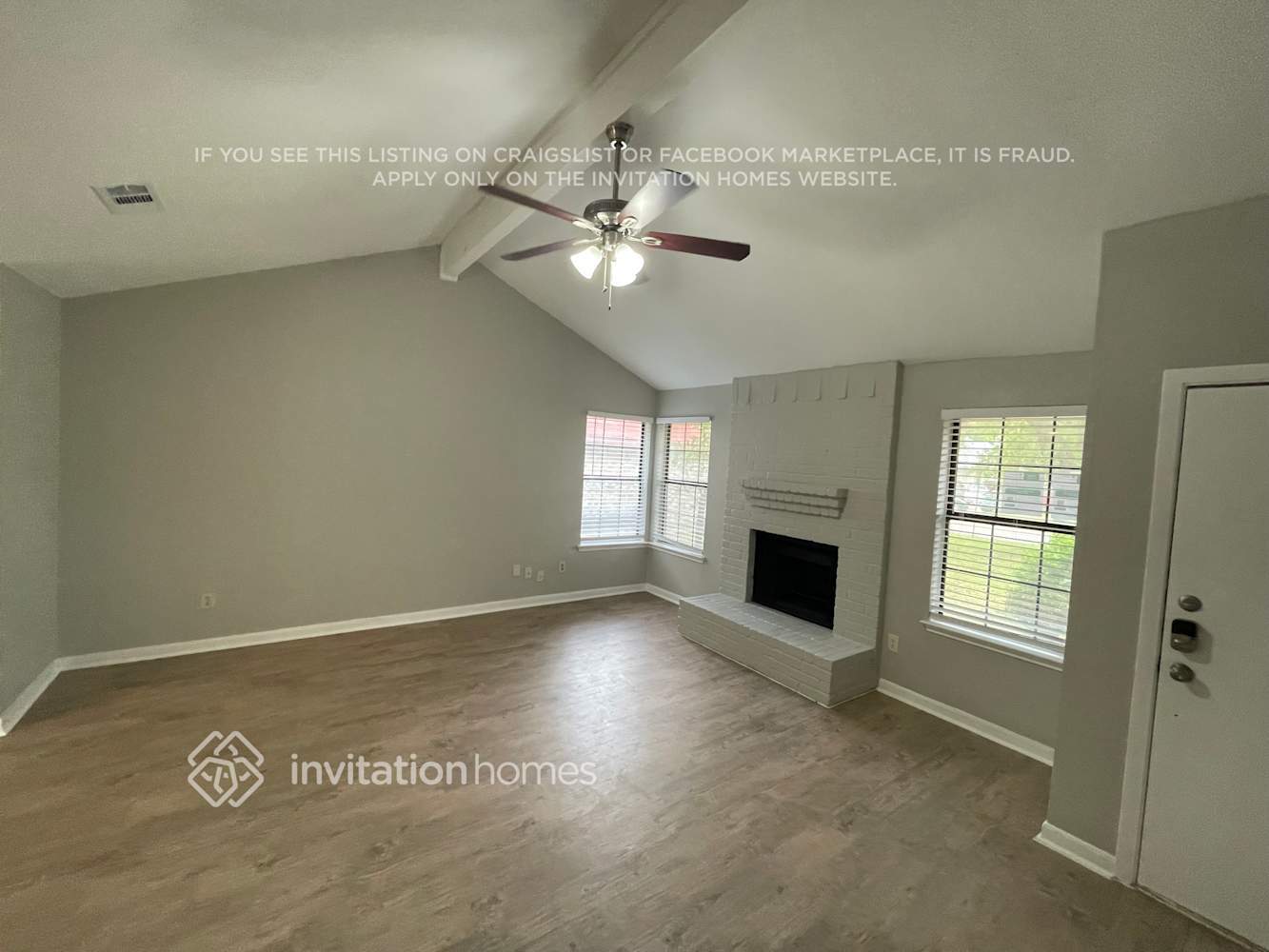 Building Photo - 2410 Channing Dr