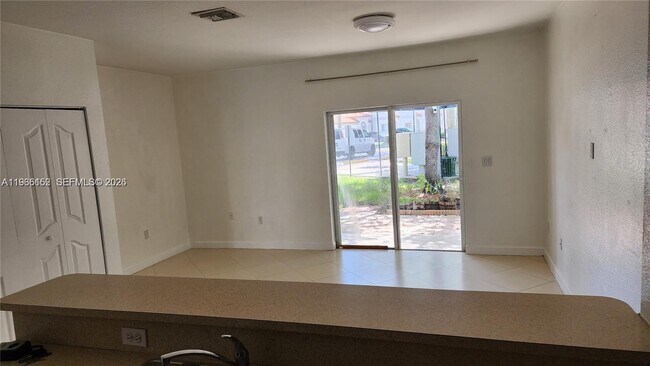 Building Photo - 8450 SW 150th Ave