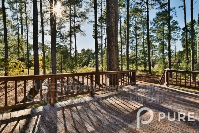 Building Photo - 5 Wotan Ln