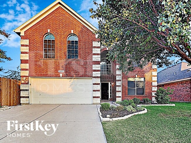 Building Photo - 10805 Middleglen Rd