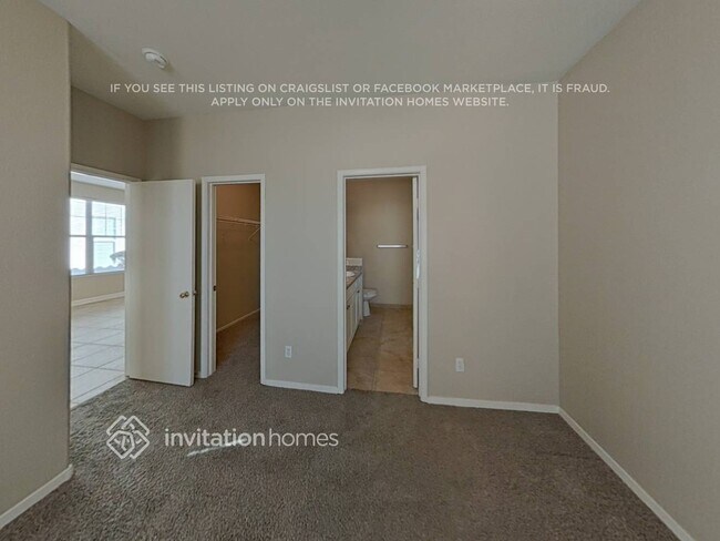 Building Photo - 4937 Droubay Dr