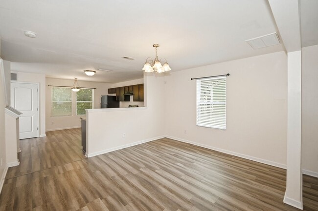 Building Photo - 1025 Rook Rd