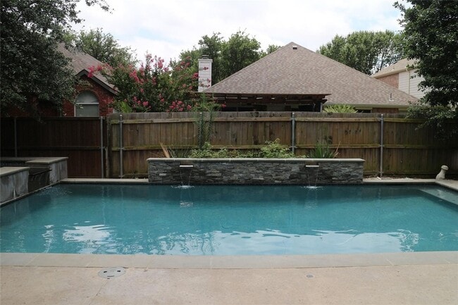 Building Photo - 2316 Tralee Cir