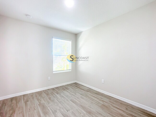 Building Photo - 11479 Oakfield Ct