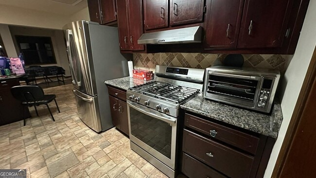 Building Photo - 3966 N Indian Cir NW