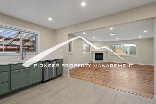 Building Photo - Beautifully Renovated Ranch Home with 2 Car Garage, AC, Garden Space & Prime Location