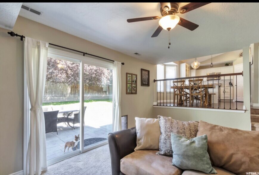 Building Photo - 9867 S Mumford Dr