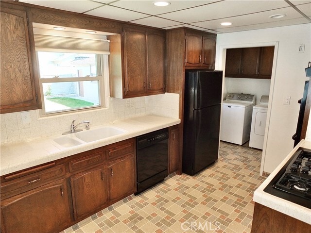 Building Photo - 5943 Greentop St