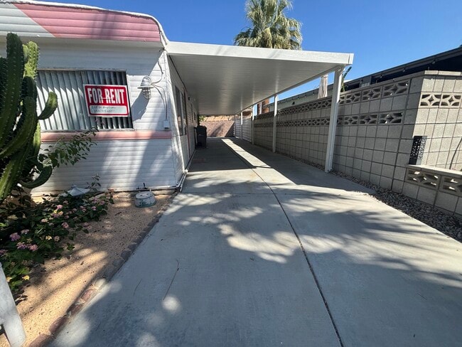 Building Photo - 70260 Bing Crosby Dr