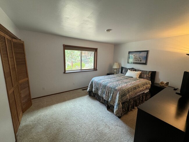 Building Photo - 1103 Sundown Trail